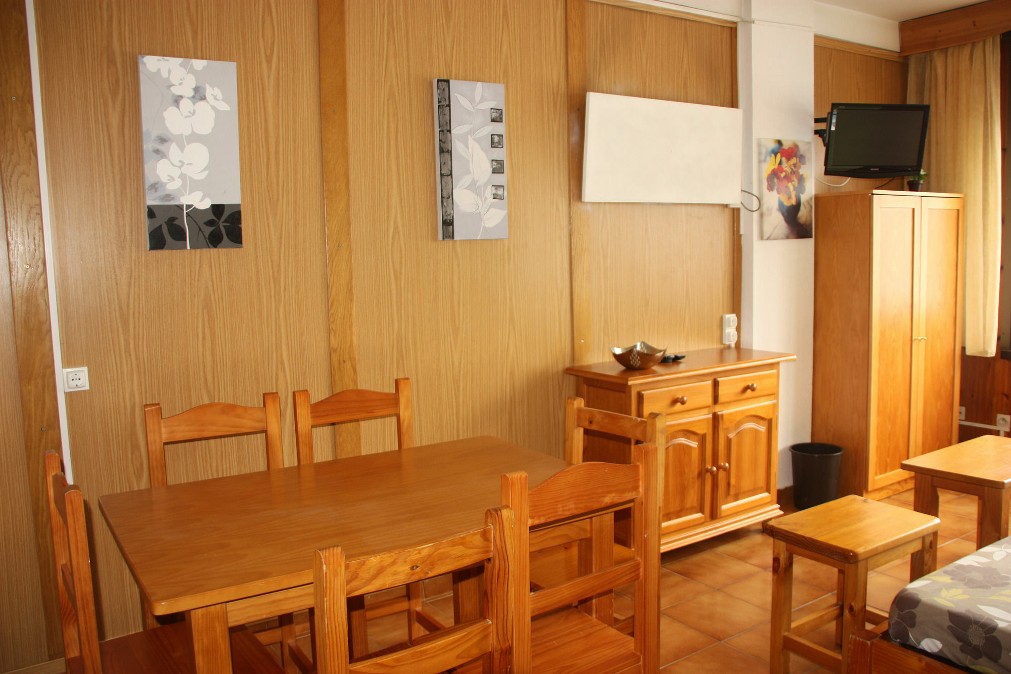 Apartamentos Sapporo 3000 Pas De La Casa Bagian luar foto